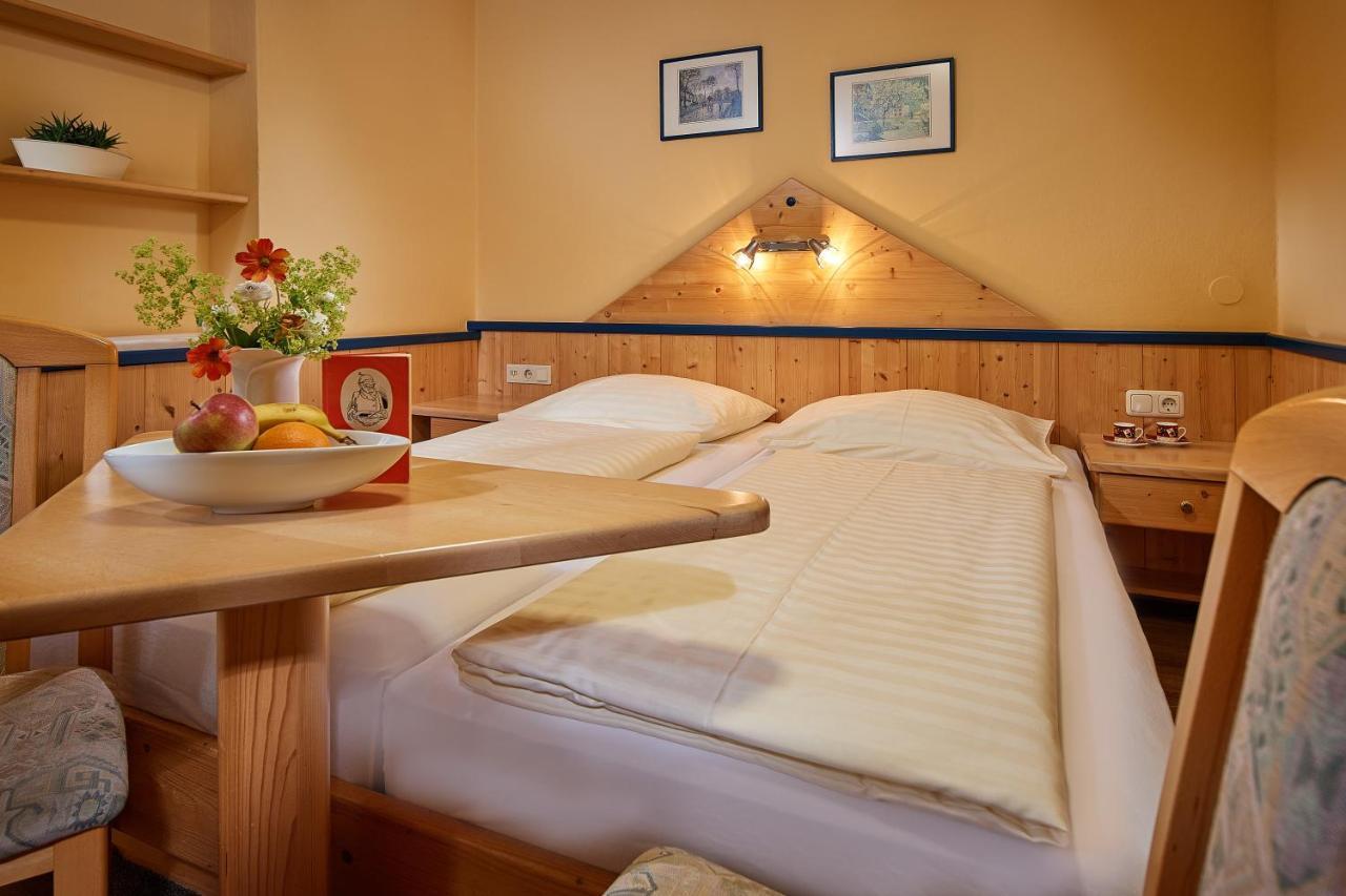 Hotel Hubertushof フラッハウ エクステリア 写真