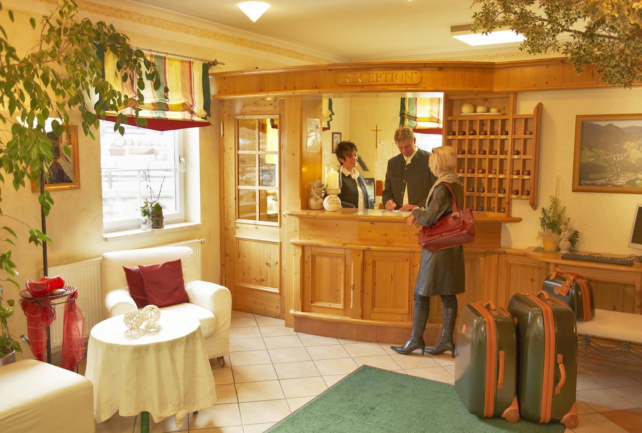 Hotel Hubertushof フラッハウ エクステリア 写真