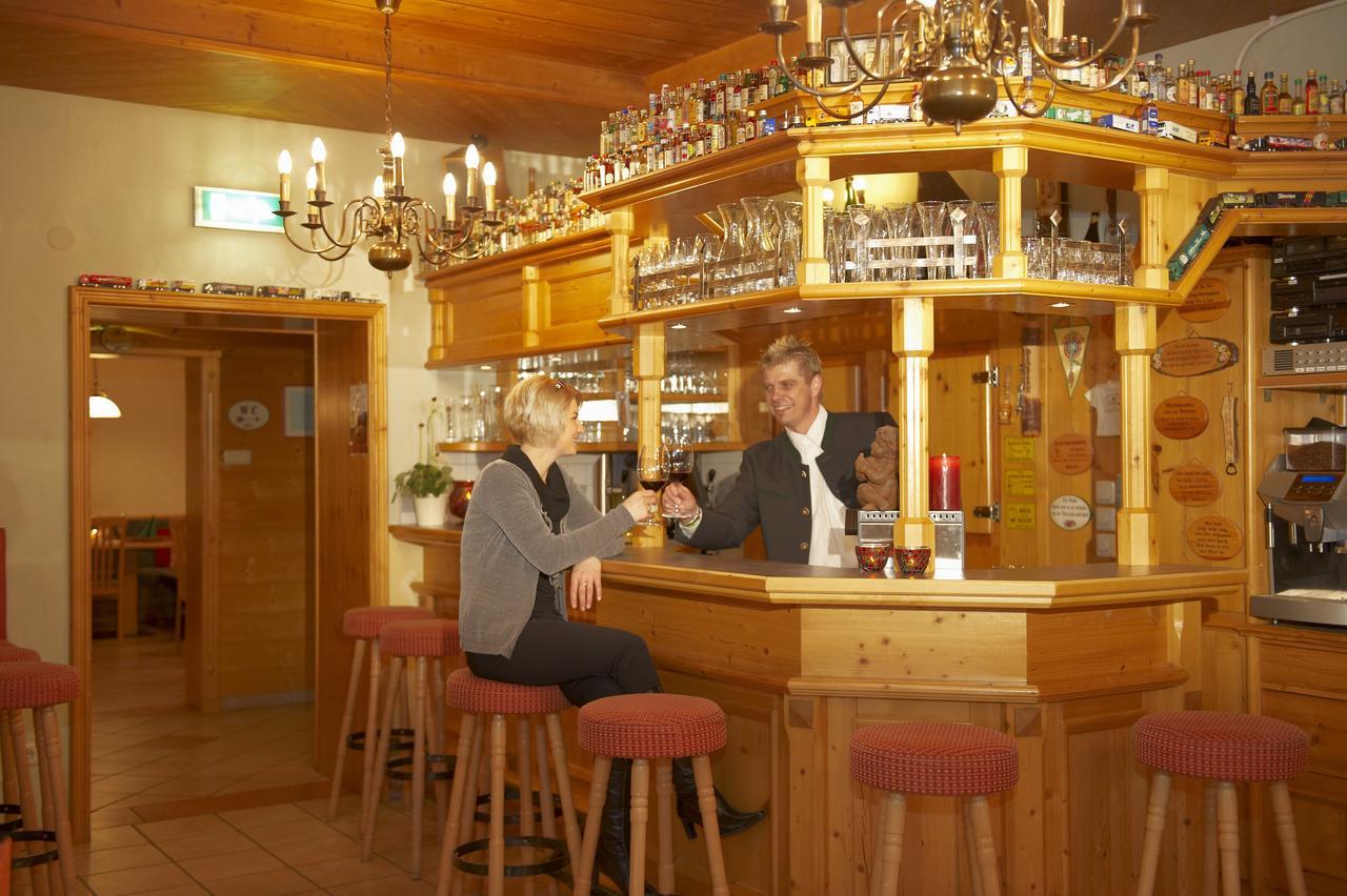 Hotel Hubertushof フラッハウ エクステリア 写真
